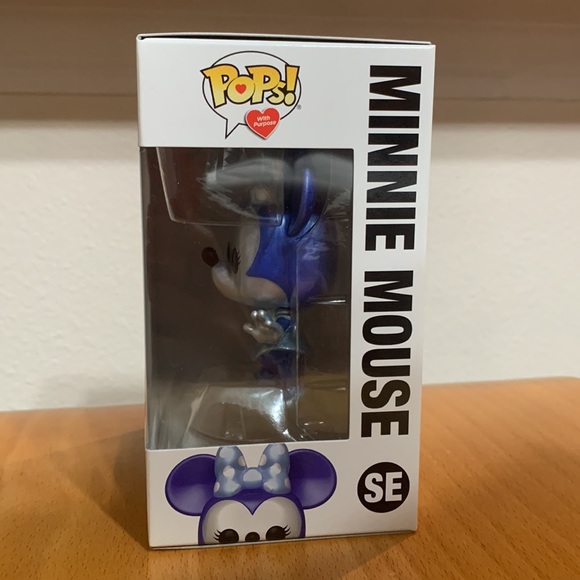 Minnie Mouse | Funko Pops! With Purpose | Make-A-Wish Collection - Picture 2 of 5